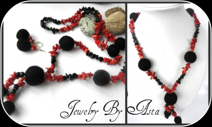 Handmade Jewelry Felted Wool Red Coral Onyx Necklace Gemstone Beads Fashion