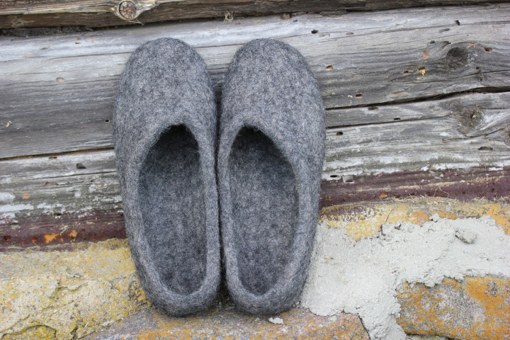 Women felted slippers natural grey color size 38 picture no. 2