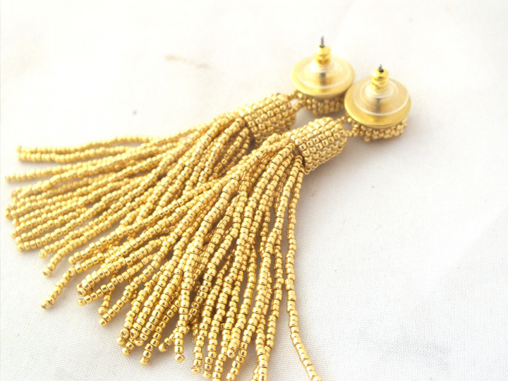 Gold beaded tassel earrings picture no. 3
