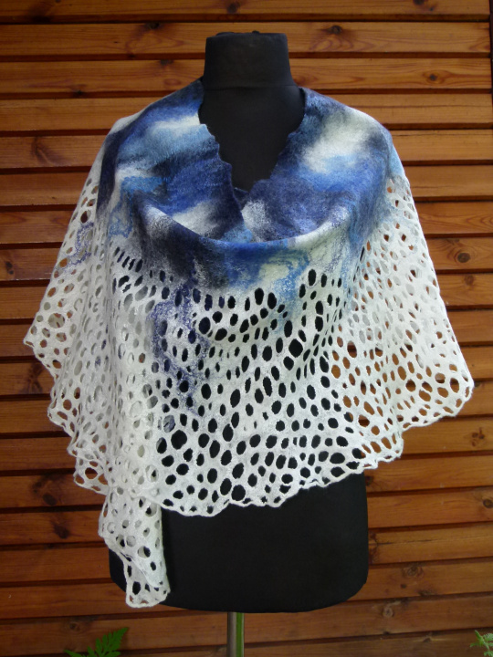 felted white and blue cloak "heaven" picture no. 3