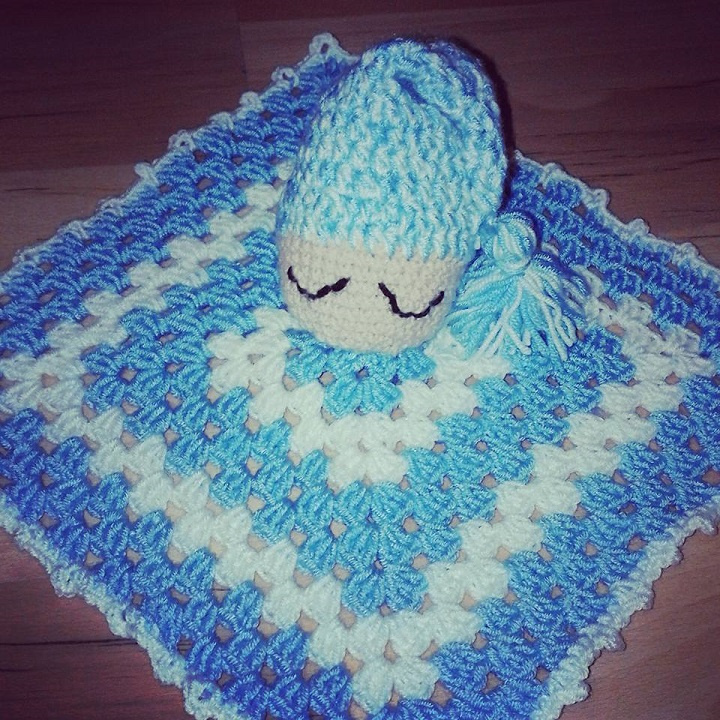 Crocheted Lovey picture no. 2