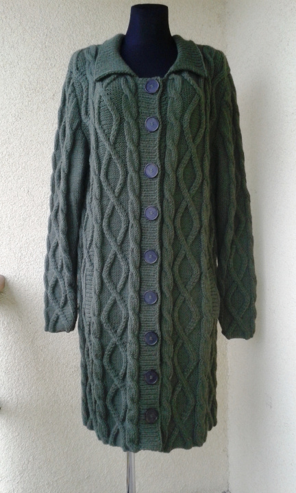 Coat cardigan with aran pattern