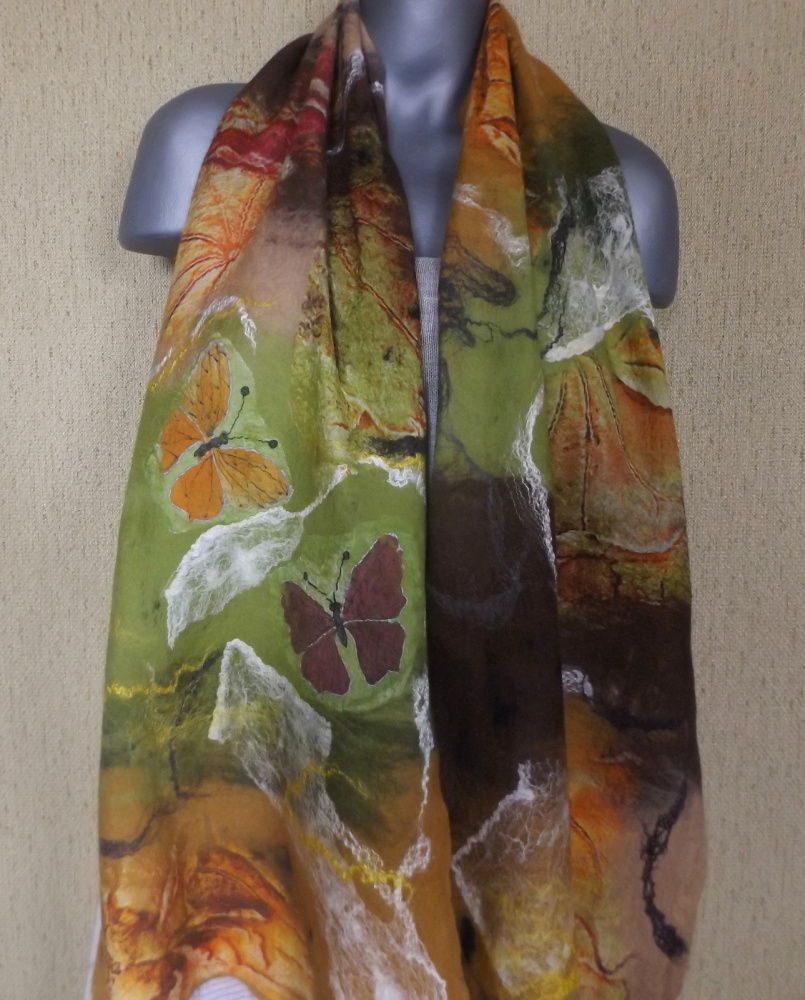 Fels scarf/ felt shawl/ butterfly picture no. 3