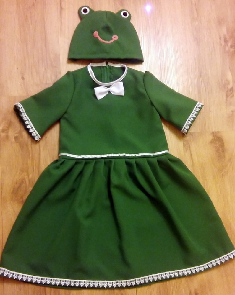 Frogs carnival costume for a girl picture no. 2