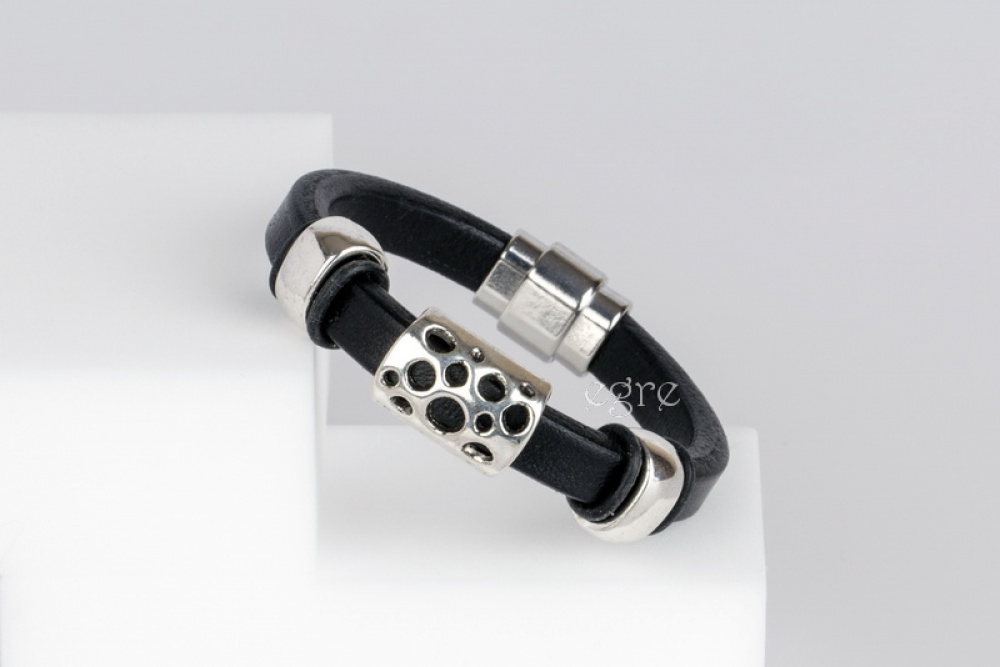 Regaliz#1 bangle