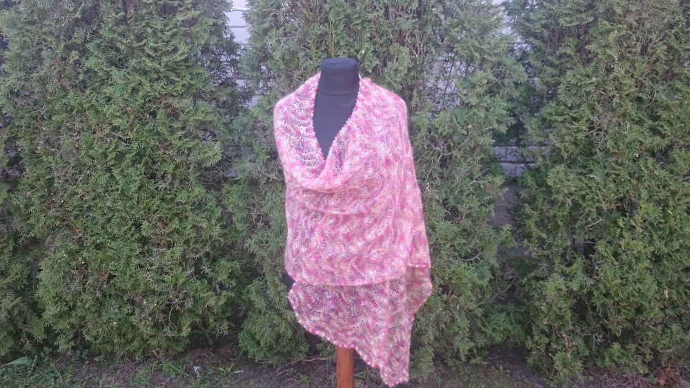 Handmade knitted printed red&brown shawl