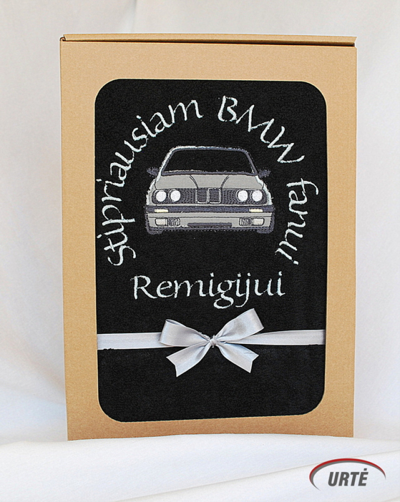 Dovana auto fanui - siuvinėtas rankšluostis