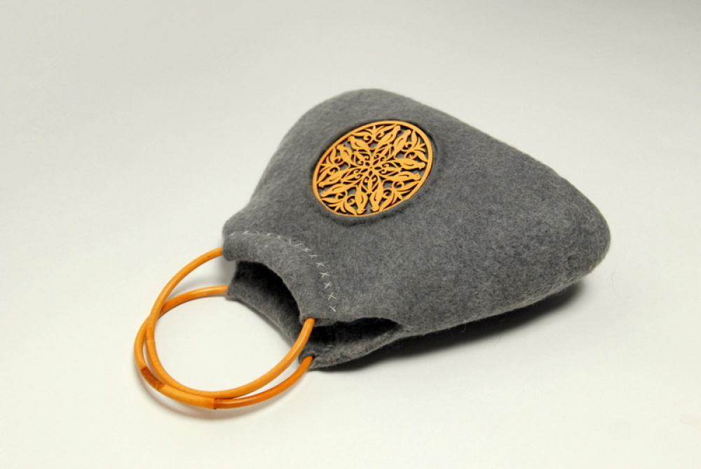 felted handbag " gyre" picture no. 3