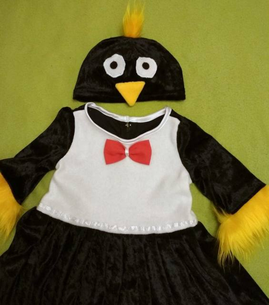 Penguin carnival costume for a girl