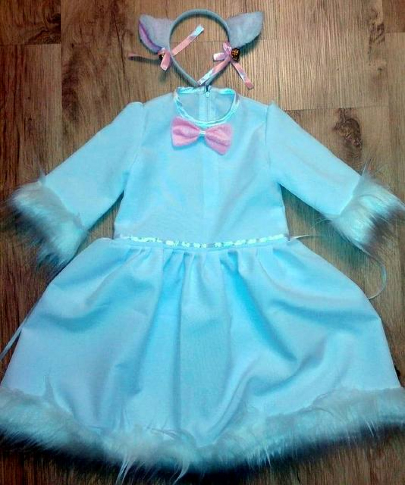 Cat carnival costumes for a girl