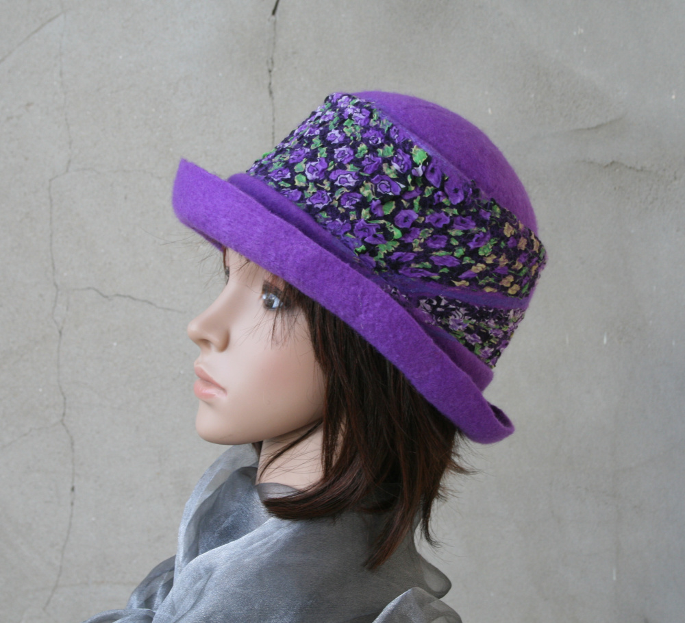 Hat ,,Wonderful lilac,, picture no. 2