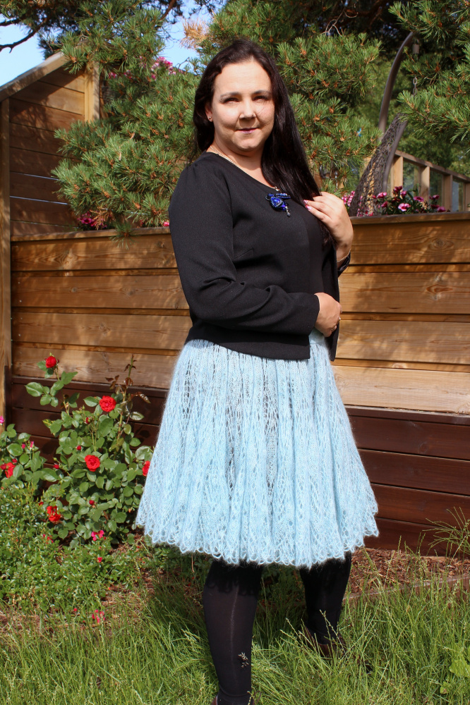 Blue Mohair skirt picture no. 2