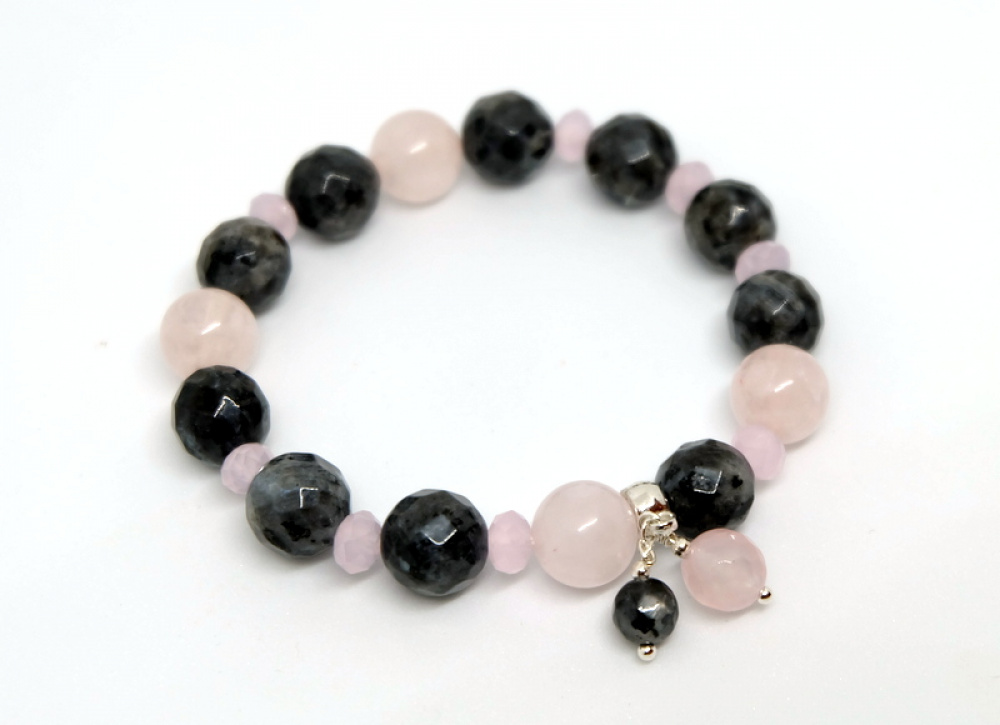 Luxurious and elegant GREY - Necklace and Bracelet picture no. 3