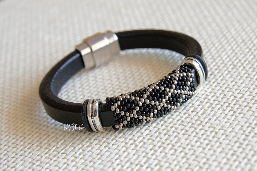 Bracelet Regaliz black