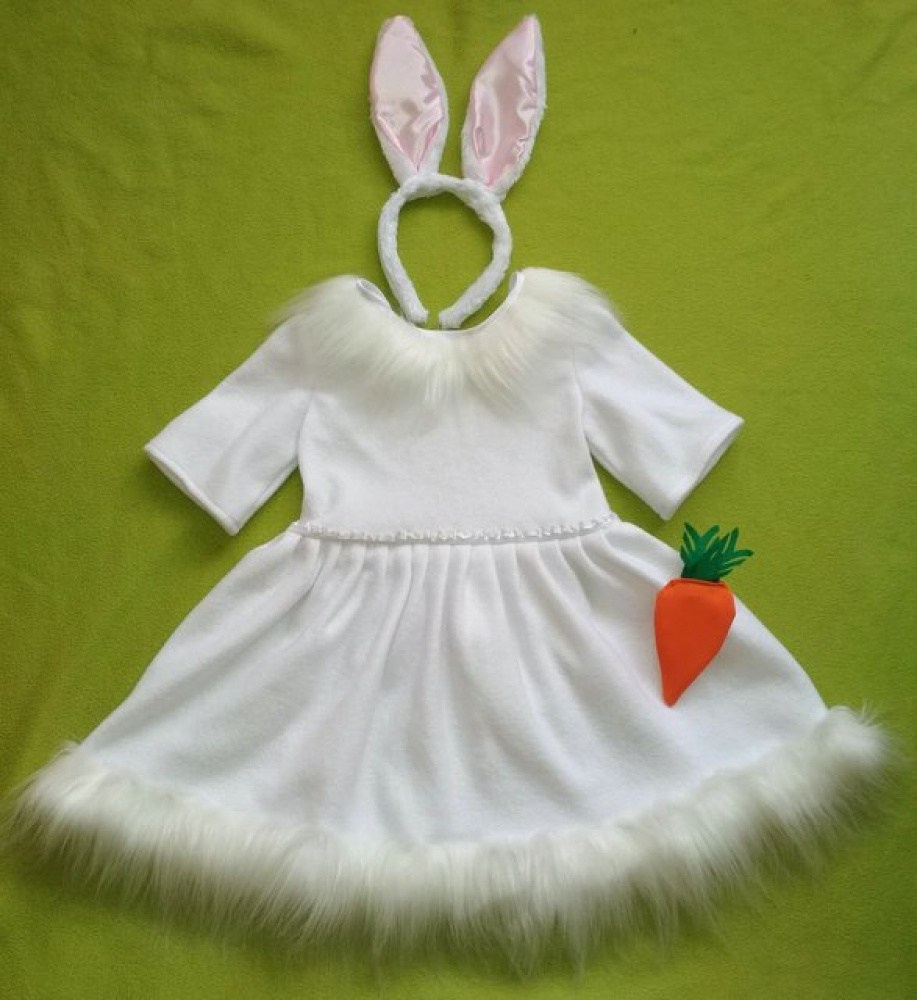 Hare's carnival costume for a girl