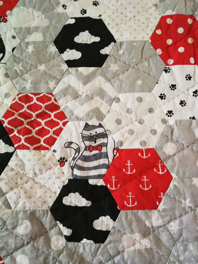 Handmade quilt for a girl 2