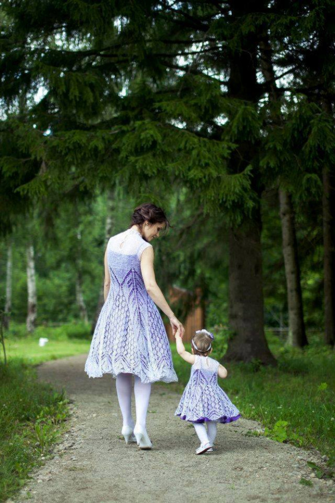 Set for mother and daughter picture no. 3