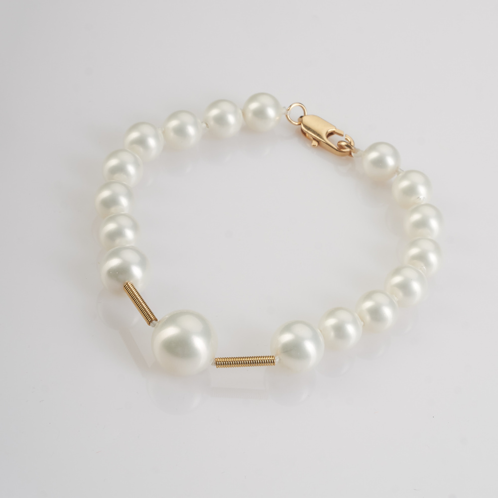 AP18 Pearl Bracelet