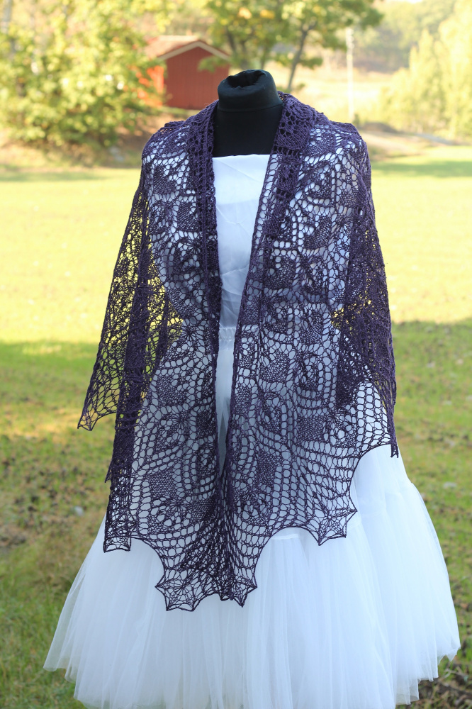 Shawl "Heartiness" picture no. 2