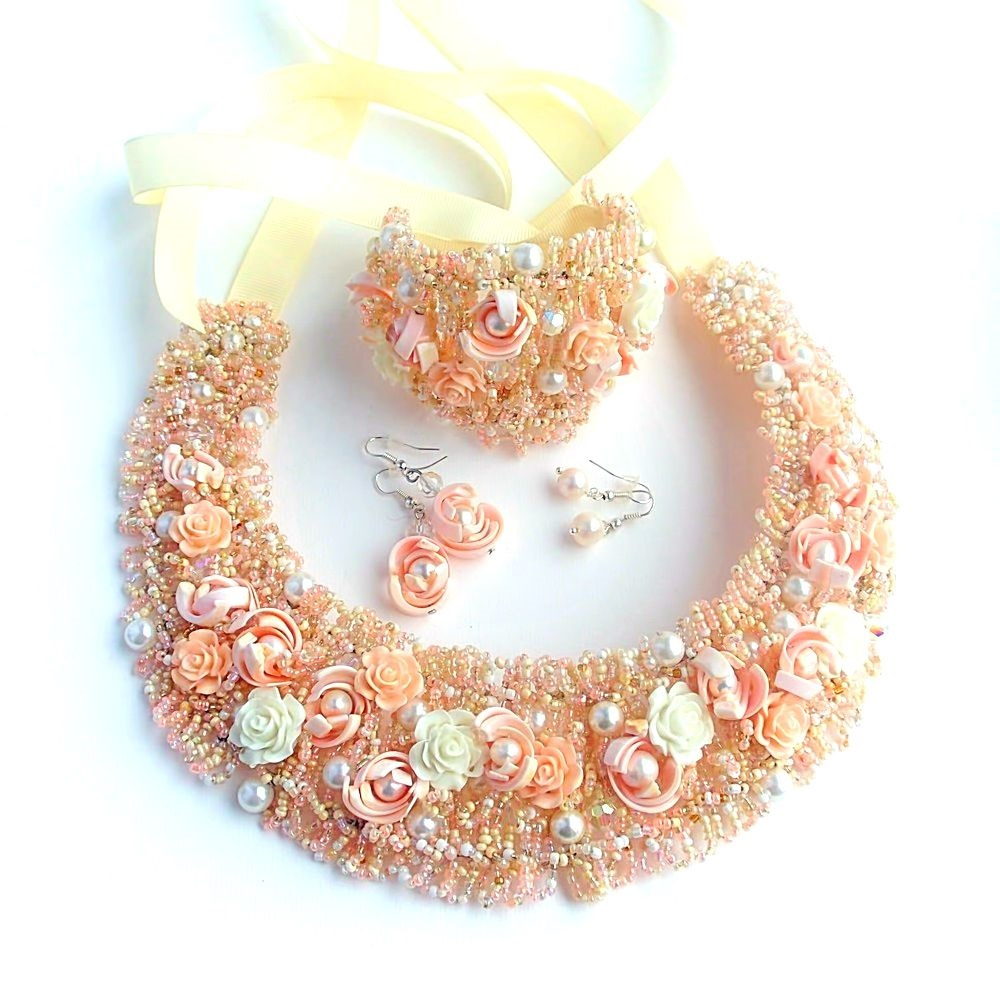 Complect with Rose and Pearls