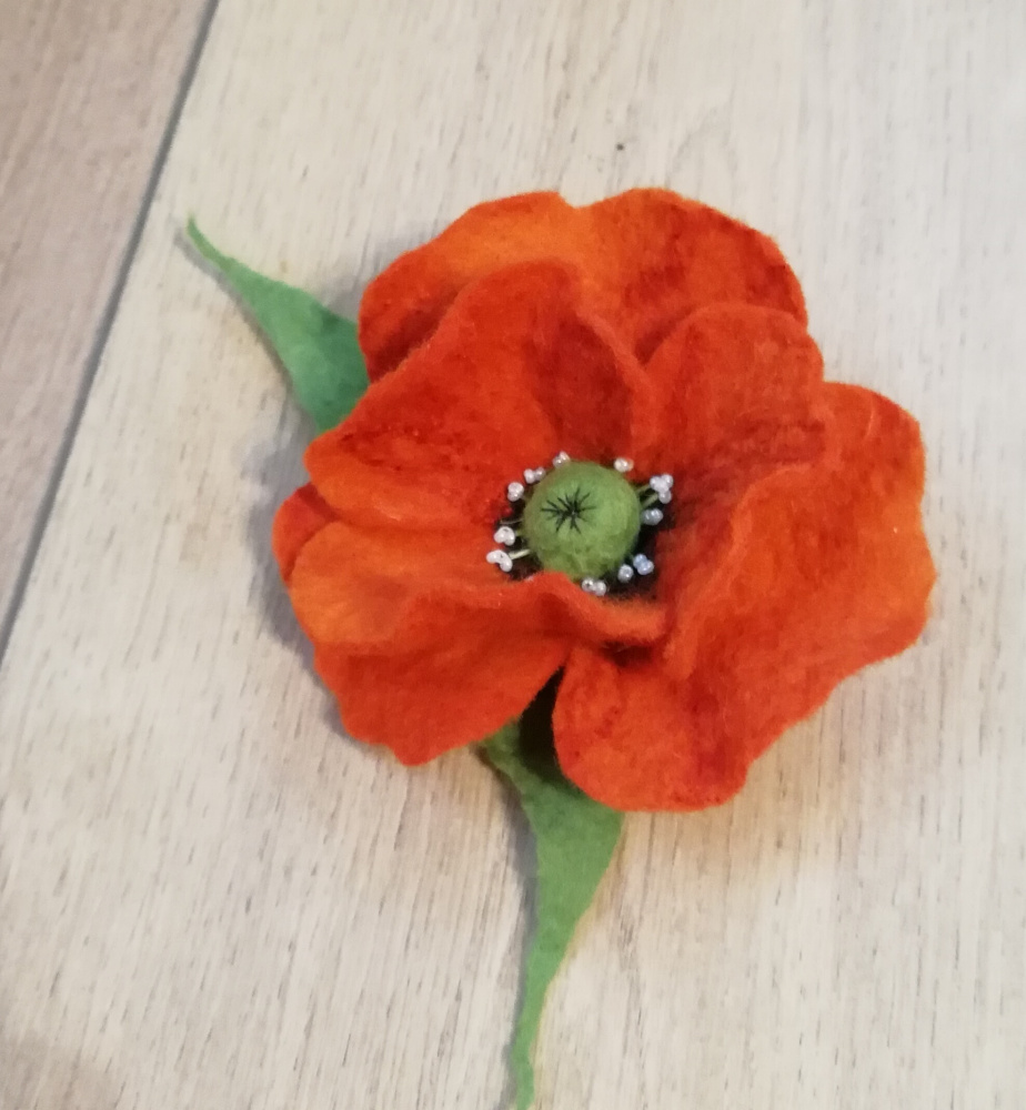 Velta sagė "oranžinė aguona"