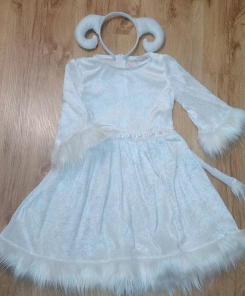 Goat, sheep carnival costume for the girl.