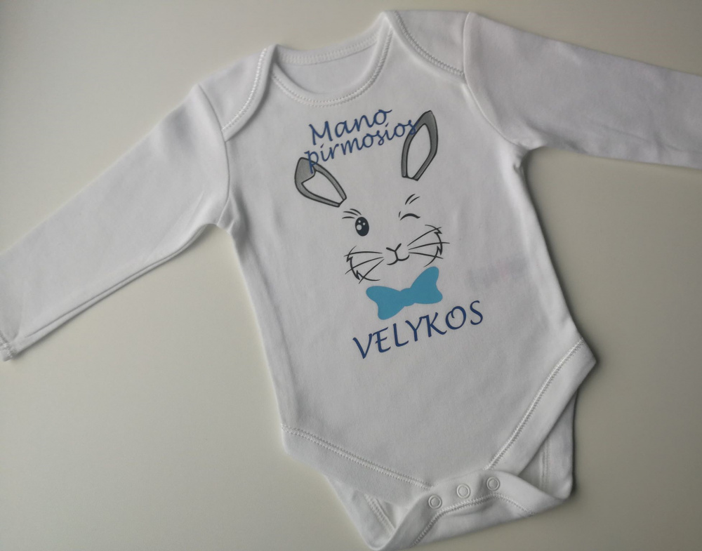 Pirmosios velykos :)