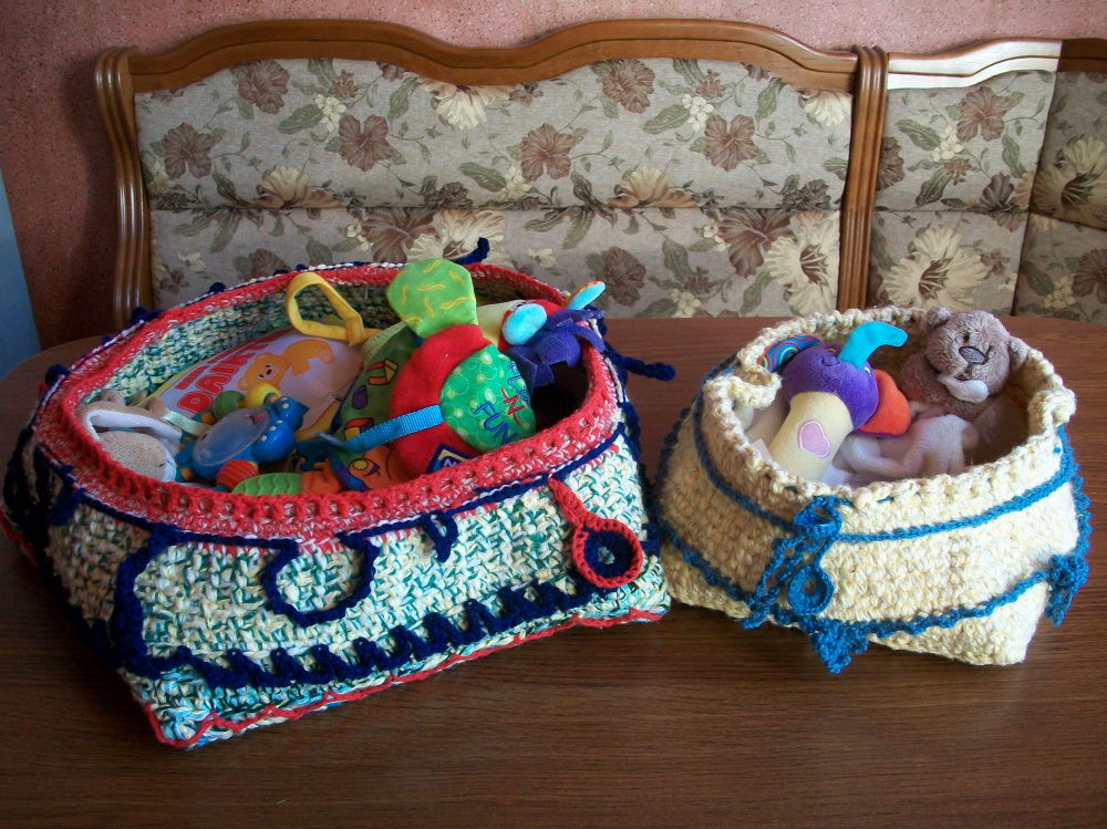 Crocheted basket