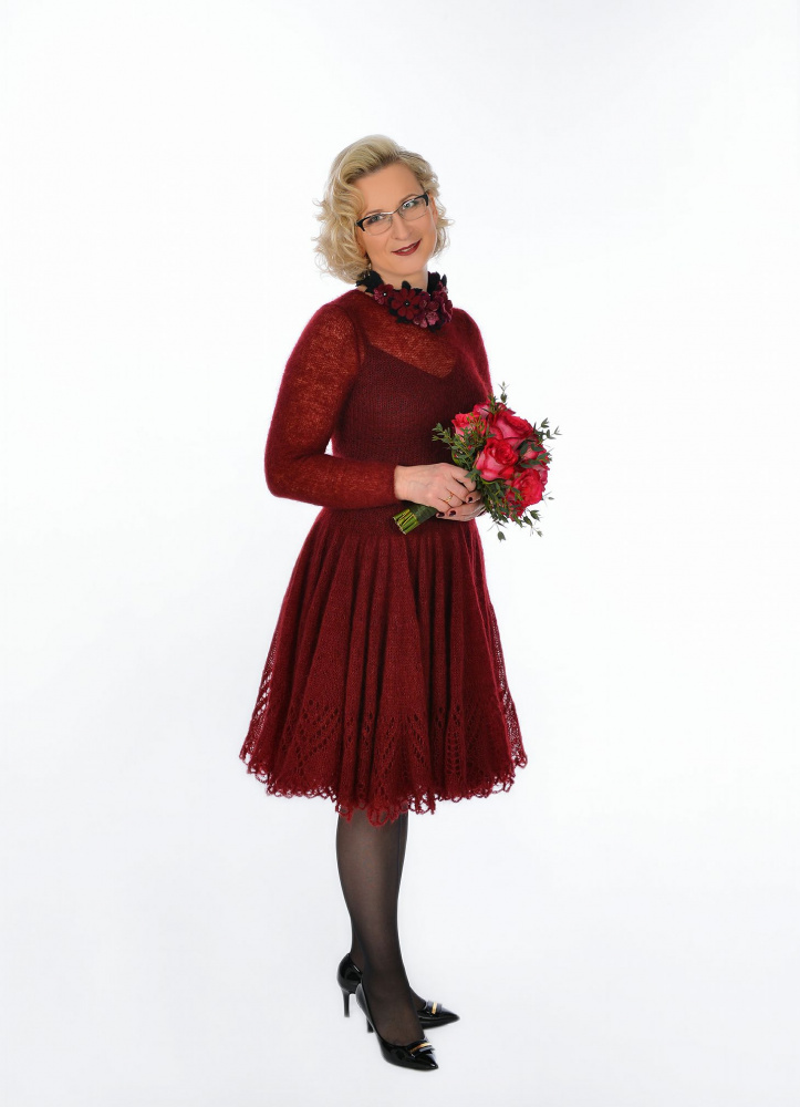 Megzta suknelė - Rožė