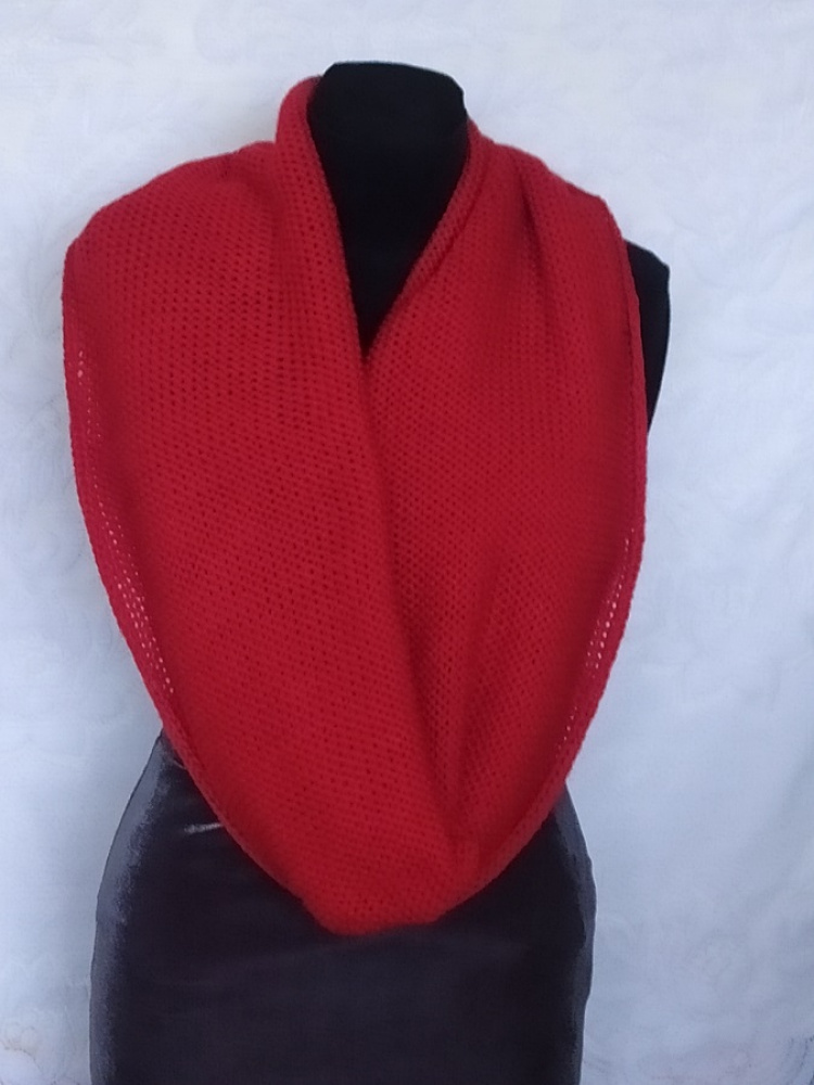 Big red duble wrapped scarf