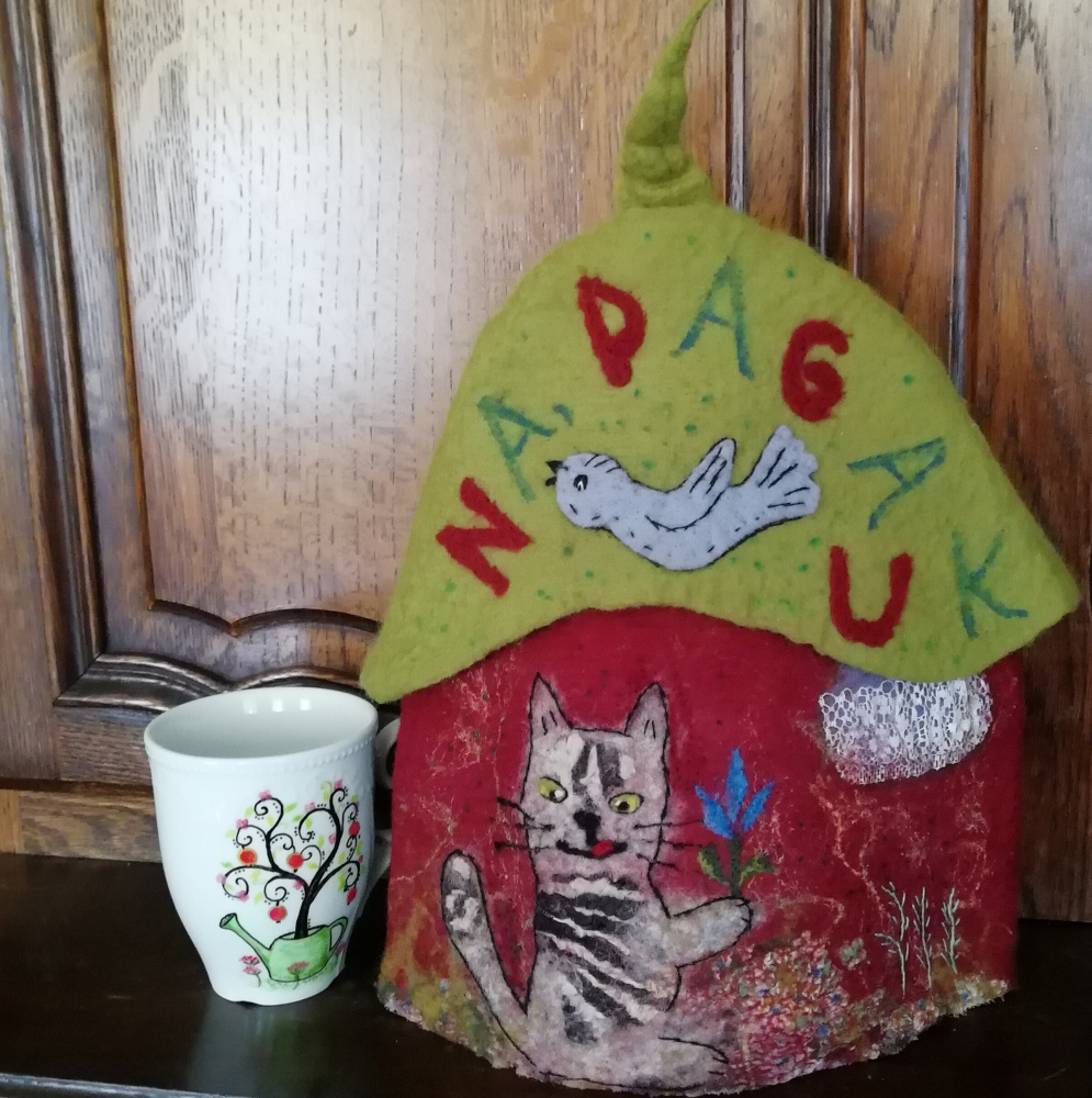Veltas šildukas arbatinukui - puodeliui"Na pagauk "