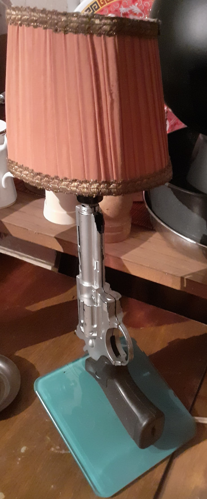 Gunlight lempa