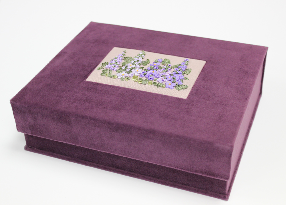 dovanų dėžutė "violetas"
