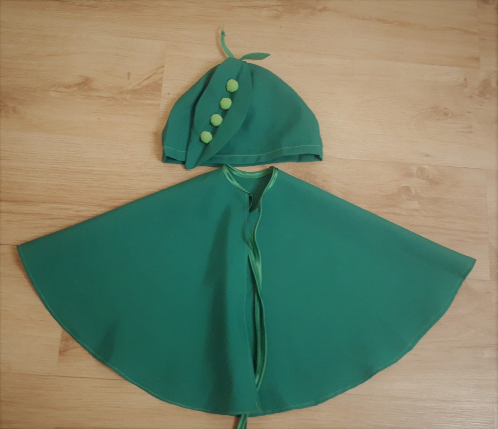 Pea costume for autumn celebration