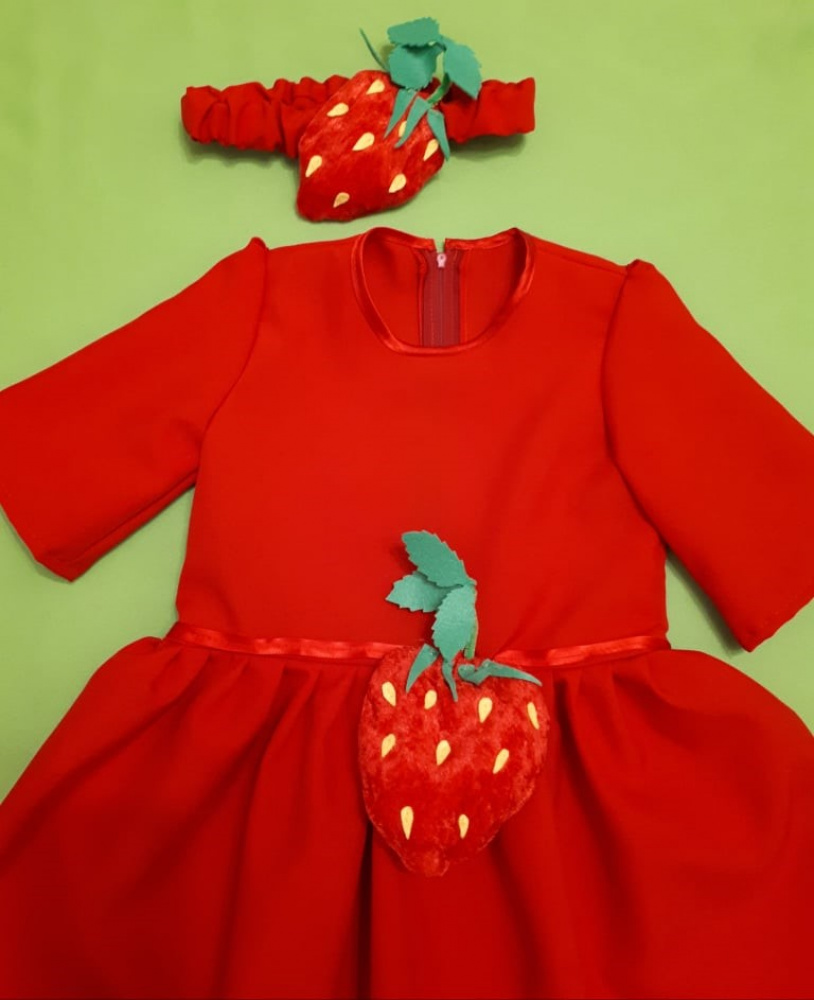 Strawberry carnival costume for a girl