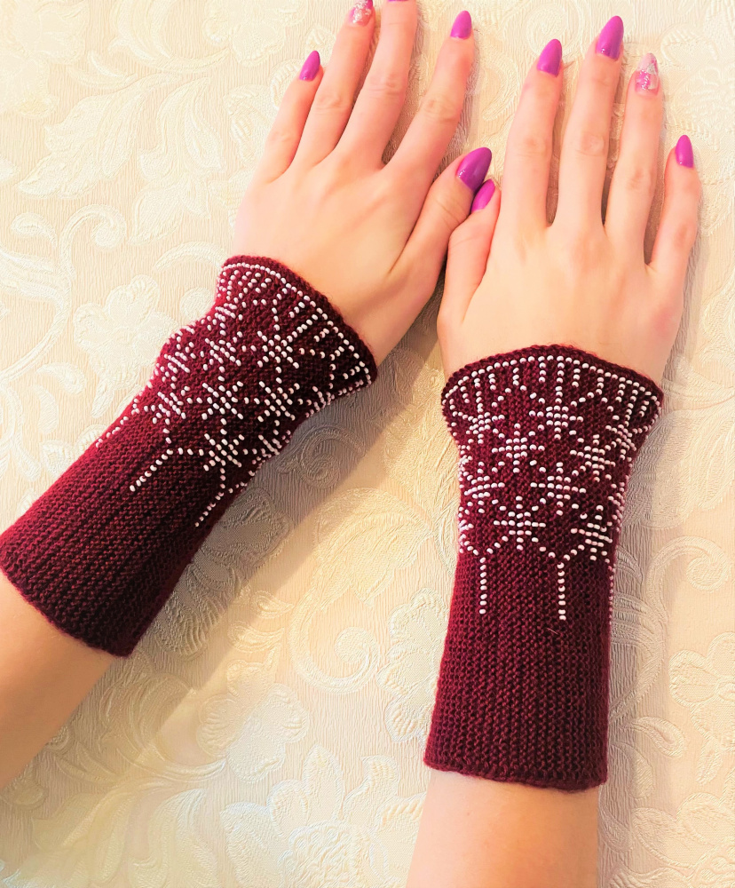 GP-1023 Riešinės bordo spalvos
