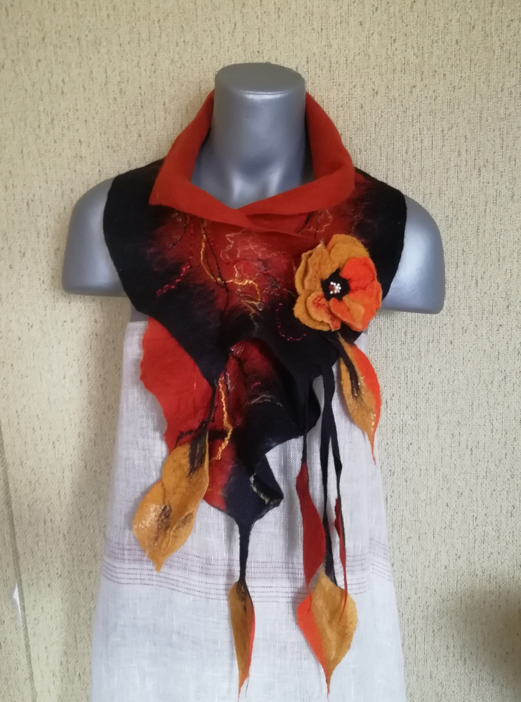 Veltas šalikas su sage "lapkričio spalvos"