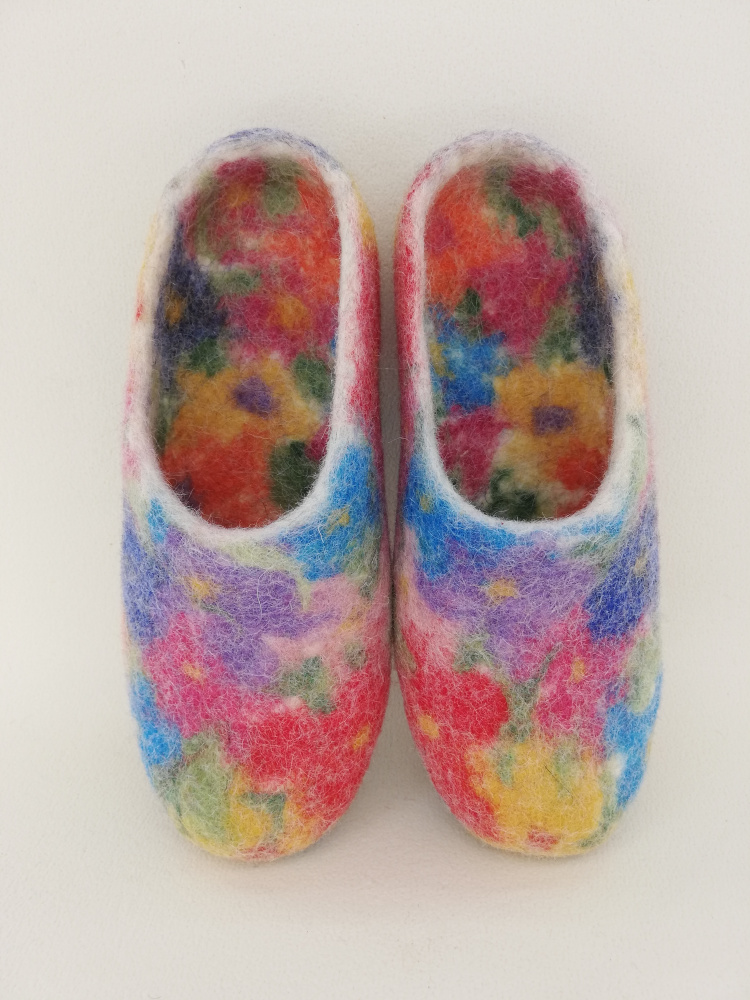 just flowers slippers