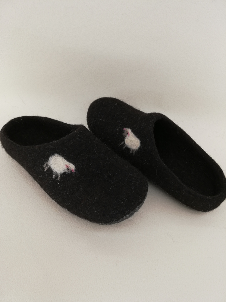 white sheeps    
