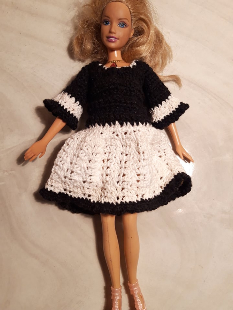 Black and white dress for Barbie