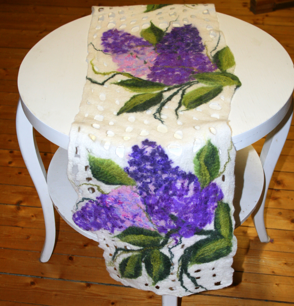 Table Mat and two Table-Napkins ,,LILAC,,