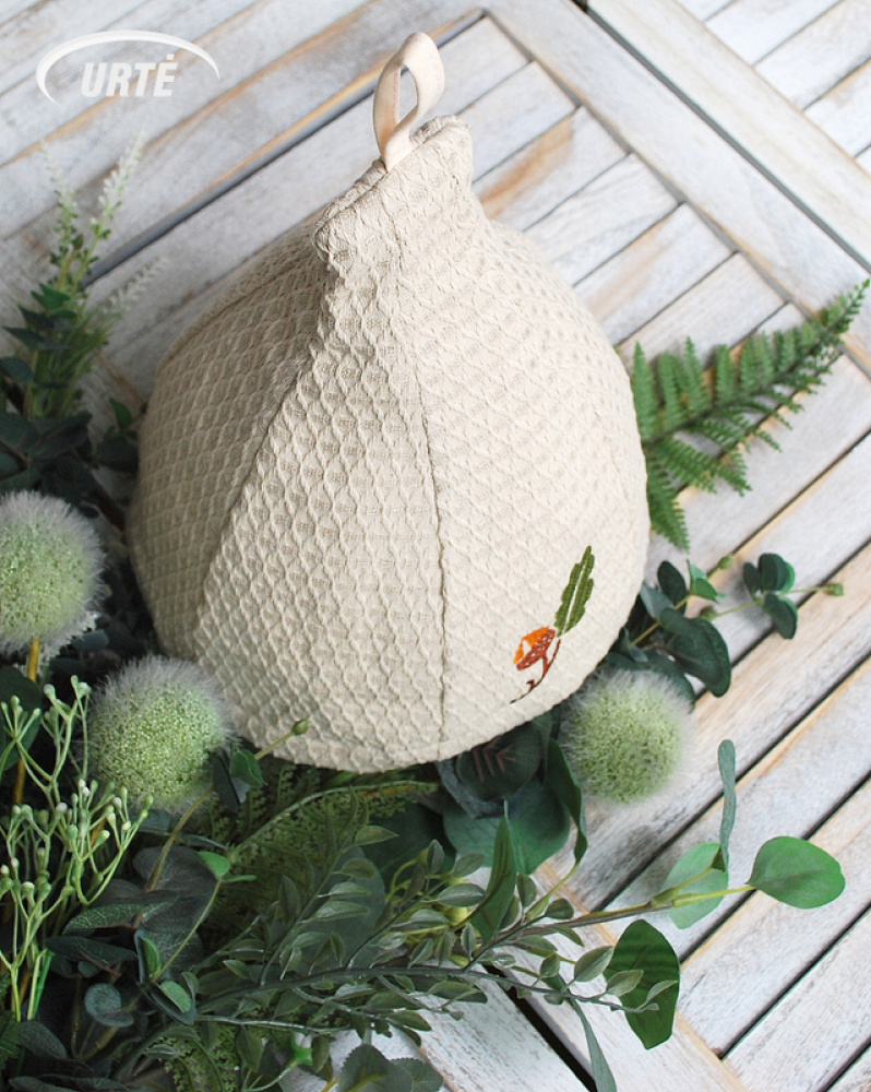Linen sauna hat with embroidered oak acorn picture no. 2