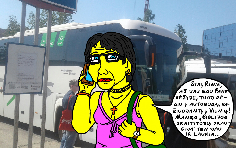 Davatka Vida Kišiniovienė iš Panevėžio stoties ruošiasi su autobusu vykti į Vilnių