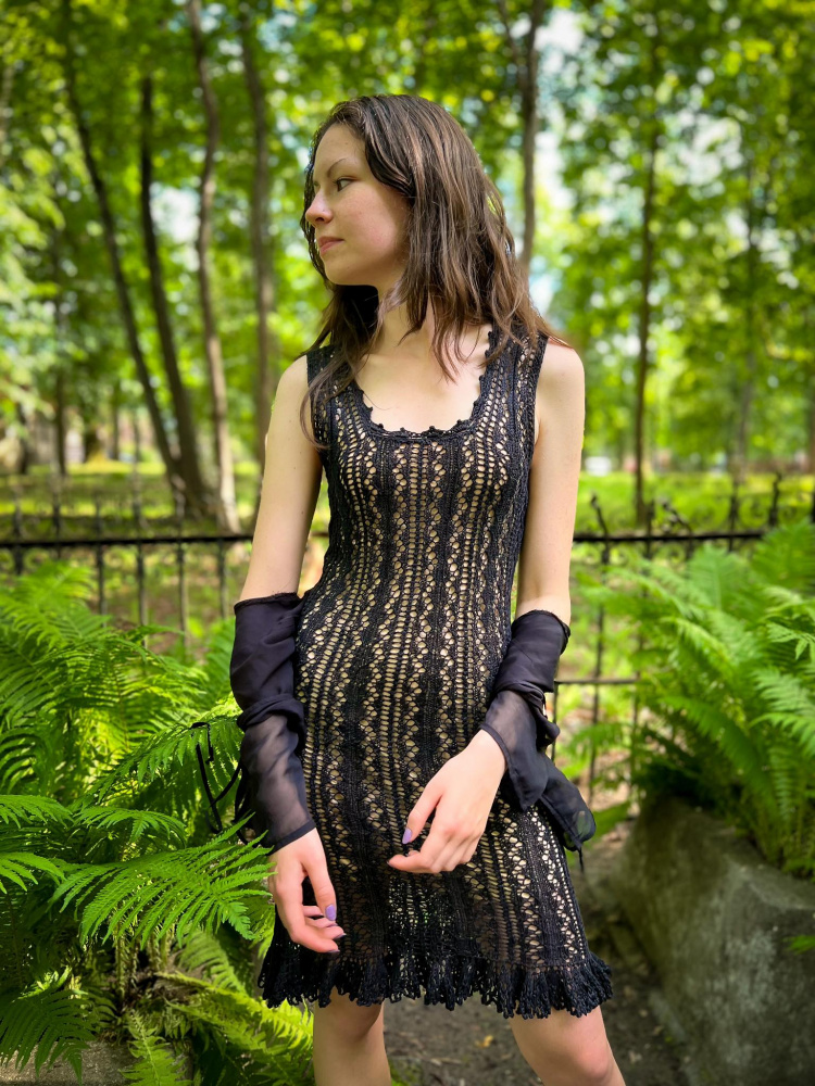 Juoda gotikinė suknelė