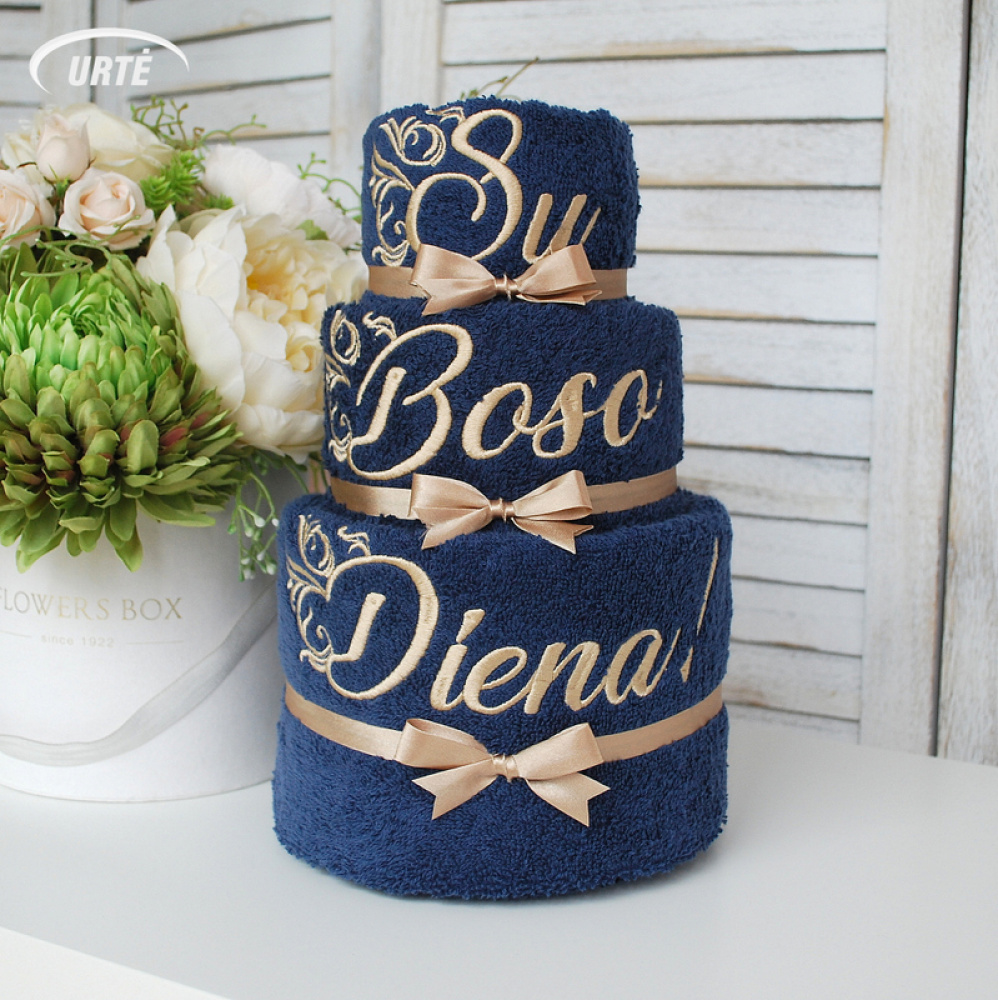 Boso dienai - rankšluosčių tortas