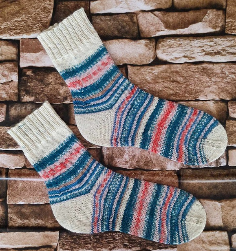 Handmade knitted woolen pattern socks