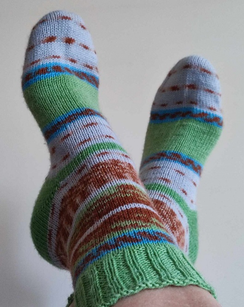 Handmade knitted woolen pattern socks