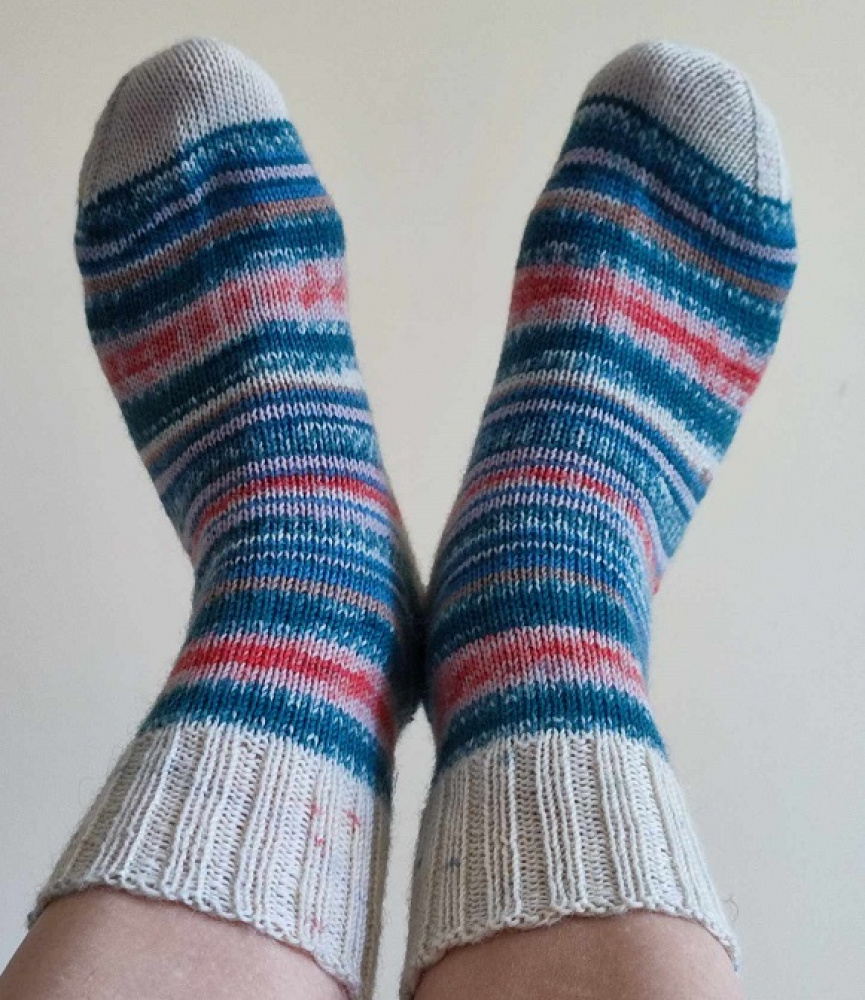 Handmade knitted woolen pattern socks