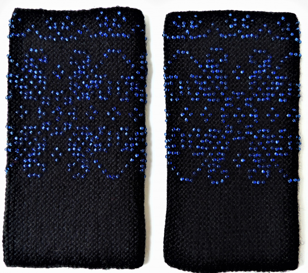 Hand-knitted black wristbands with beads picture no. 2