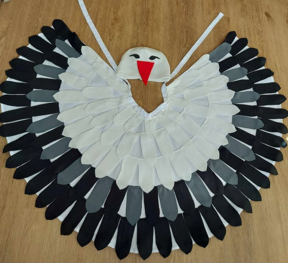 Stork carnival costume for kids